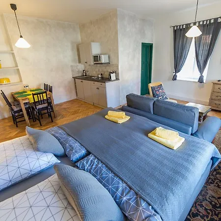 Babylon Apartmany Cesky Krumlov Exterior photo