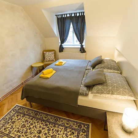Babylon Apartmany Cesky Krumlov Exterior photo