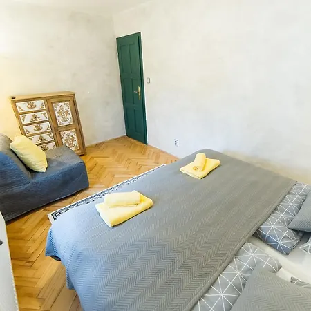 Babylon Apartmany Cesky Krumlov Exterior photo
